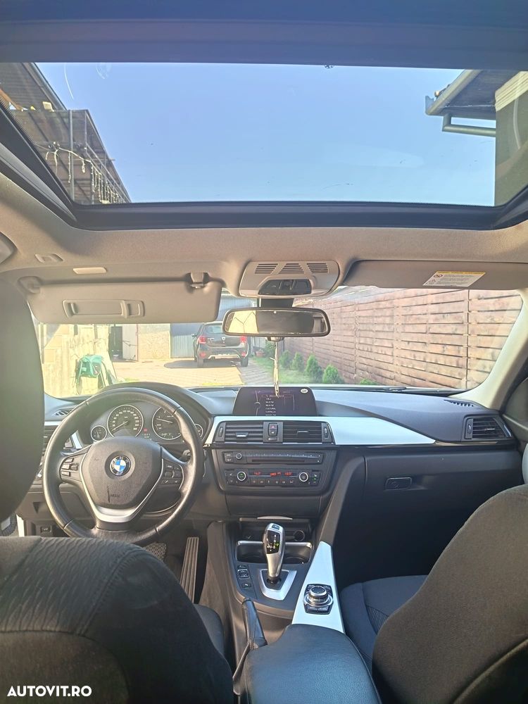 BMW Seria 3 318d Aut. Luxury Line - 2