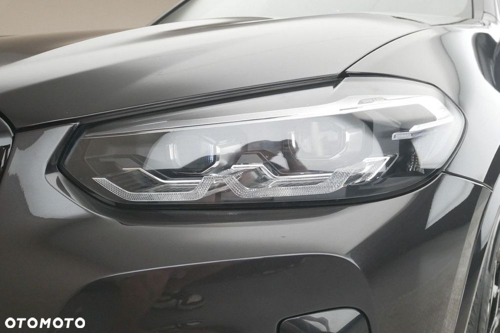 BMW X3 - 13