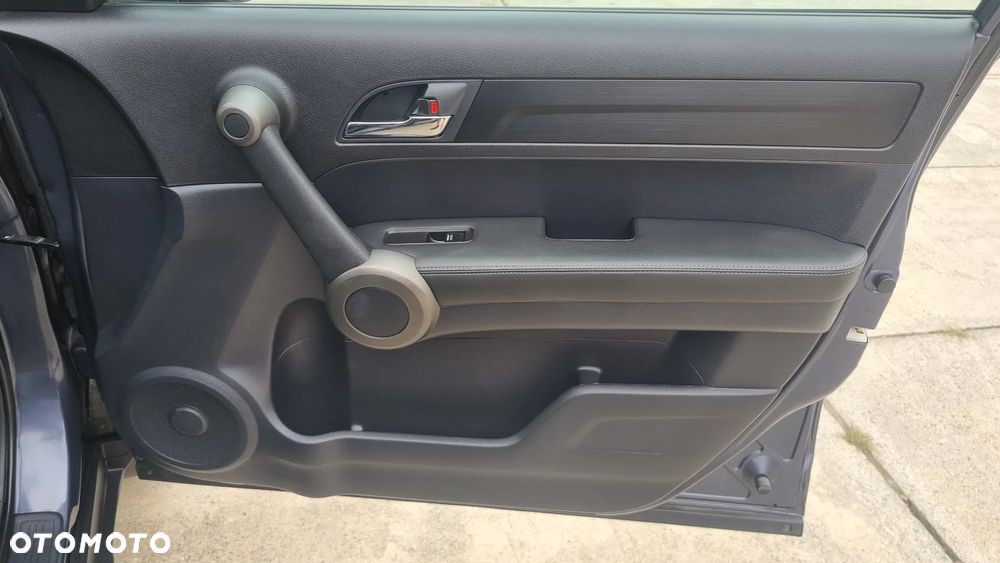 Honda CR-V 2.0i-VTEC Elegance 50 Jahre Edition - 17