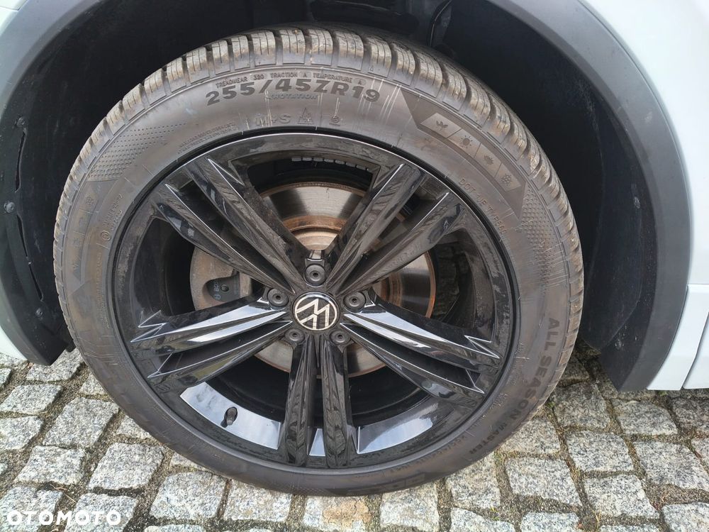 Volkswagen Tiguan - 14