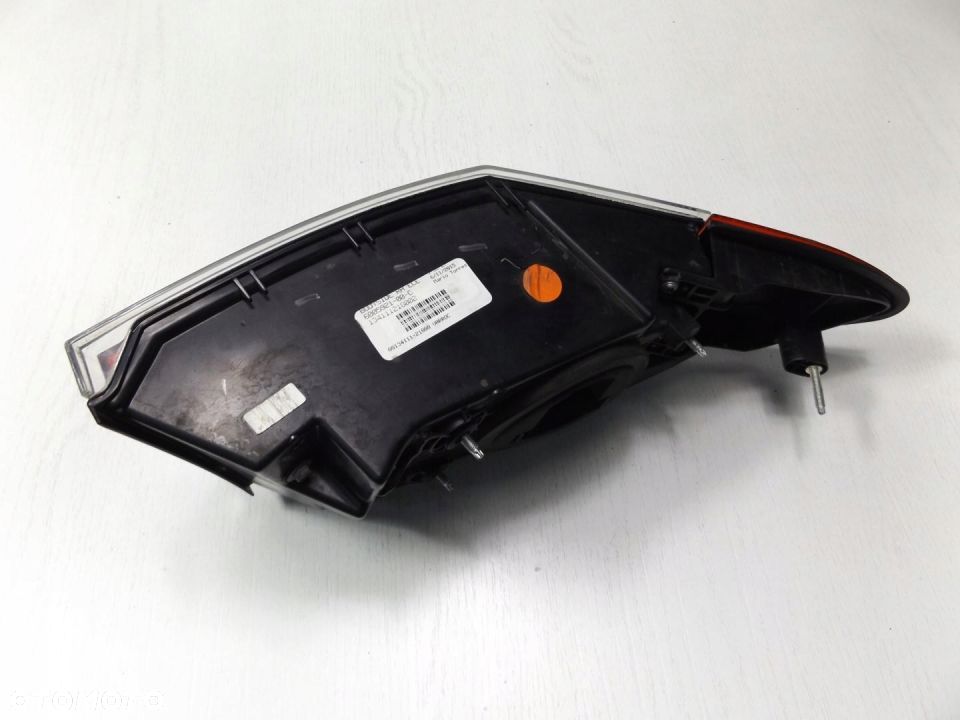 Tesla Model S LAMPA PRAWA TYLNA PRAWY TYŁ - 11