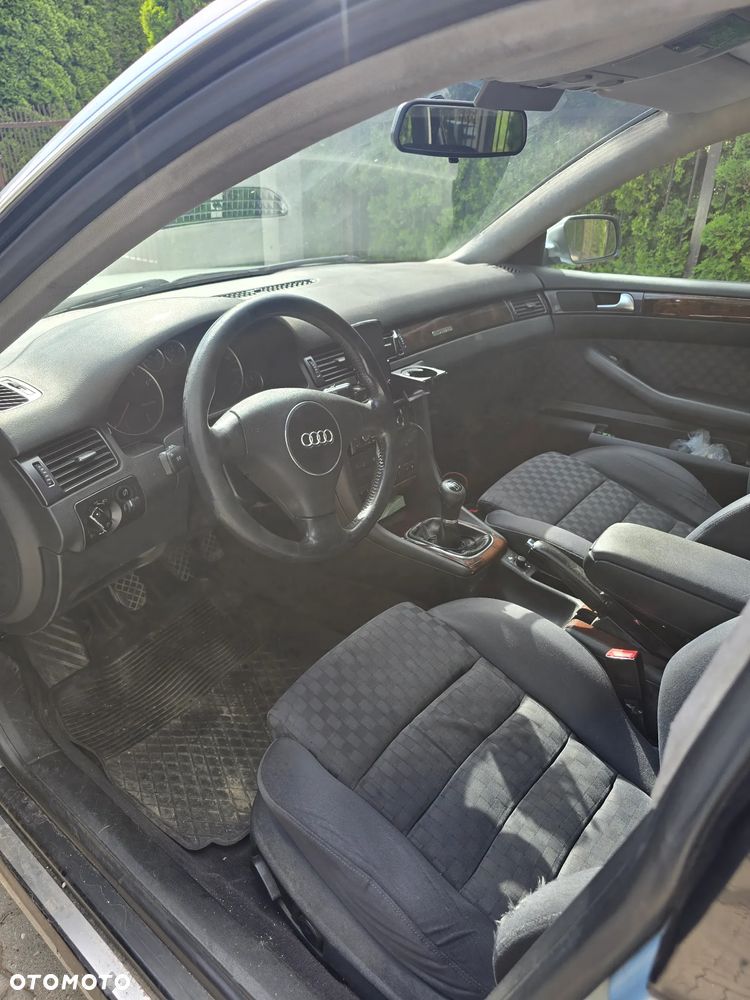 Audi A6 Avant 1.8T - 7