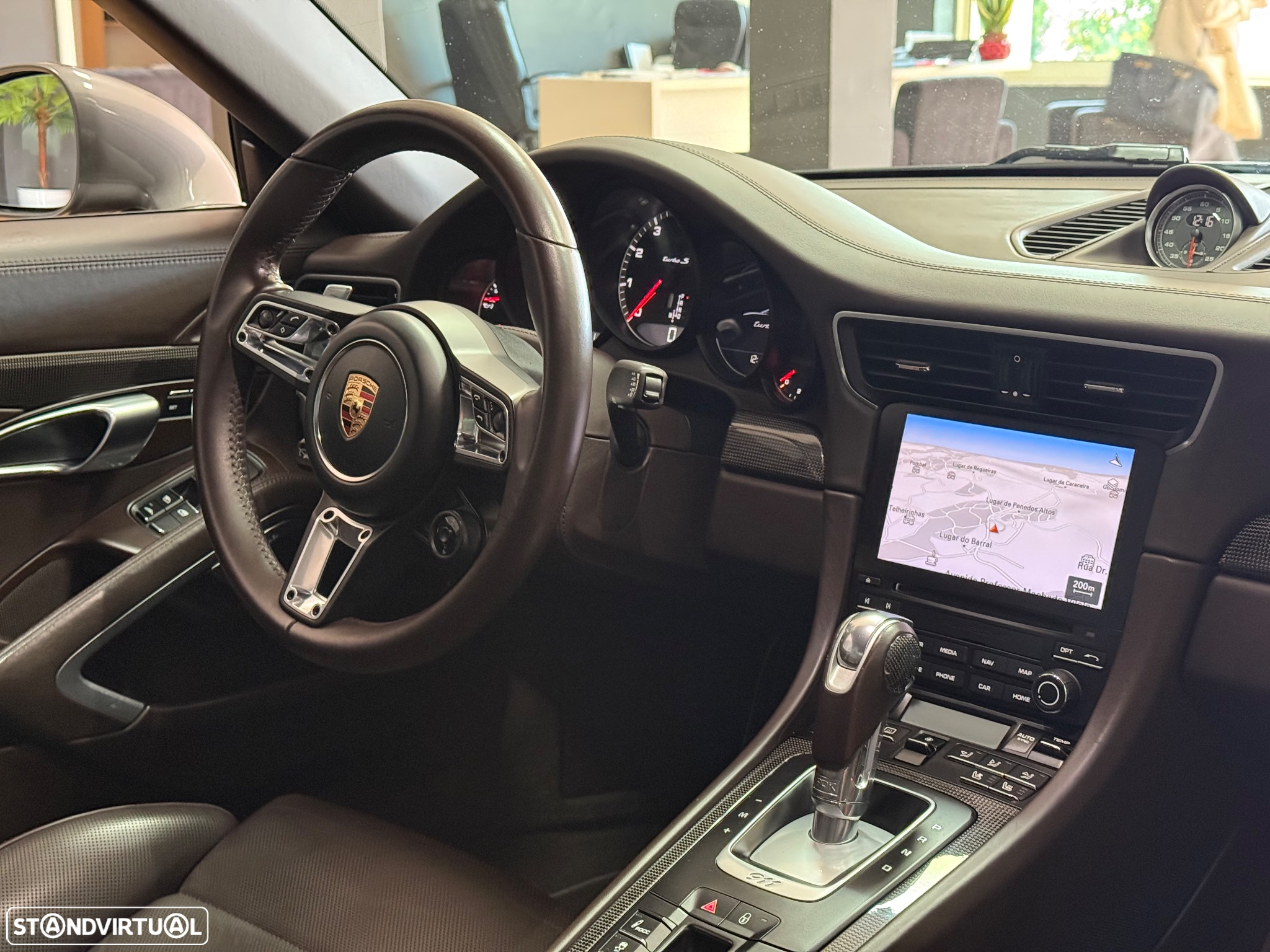 Porsche 911 (991) Turbo S Cabriolet - 18