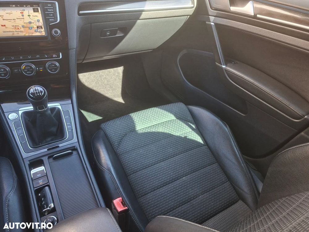 Volkswagen Golf 2.0 TDI (BlueMotion Technology) Highline - 6