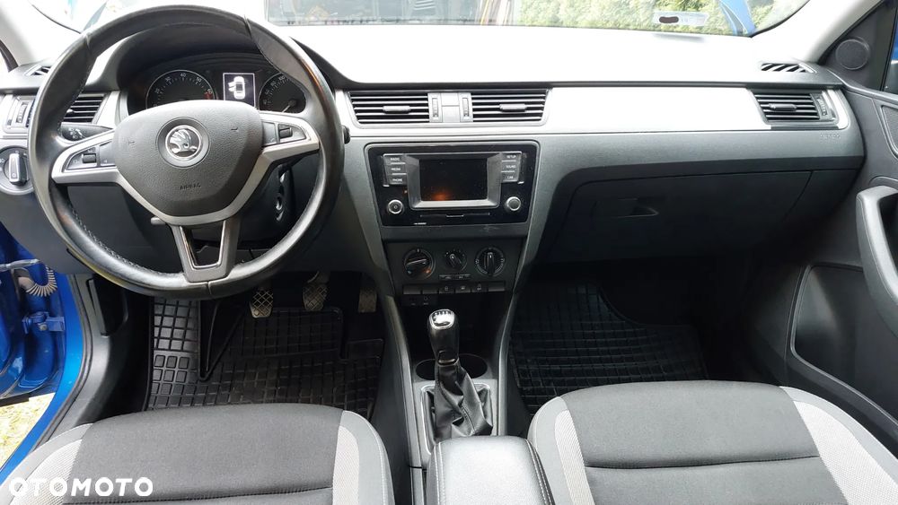 Skoda RAPID Spb 1.2 TSI Active - 13