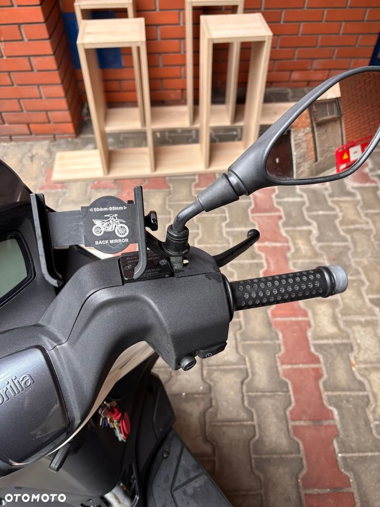 Aprilia SXR - 16
