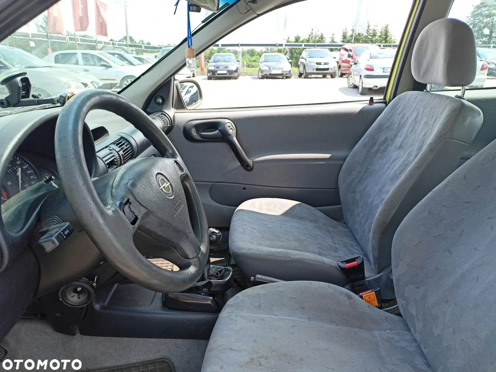 Opel Corsa - 8