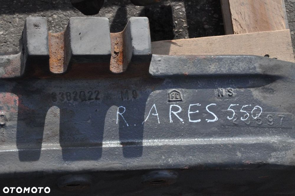 OBUDOWA ZWOLNICA OBUDOWA RENAULT ARES 550 3382022 / 3380023 - 5