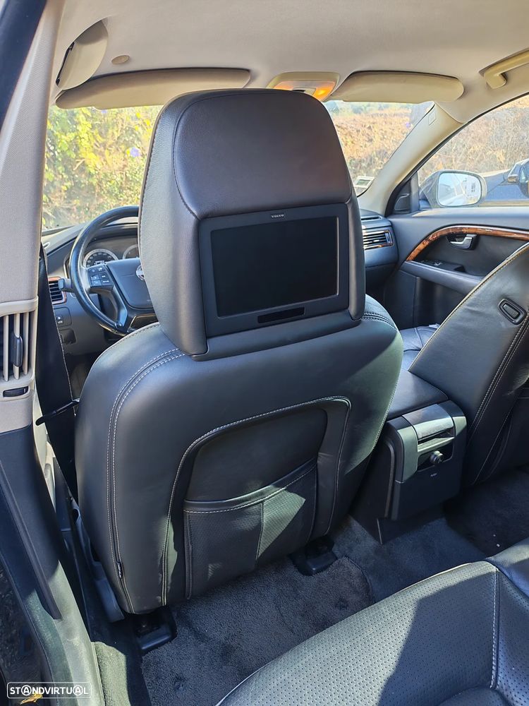 Volvo S80 2.4 D5 Executive - 2