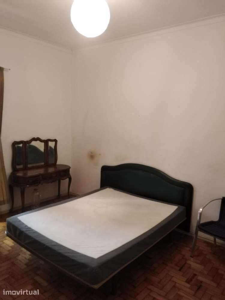 Quarto Casal Moscavide - Grande imagem: 3/4