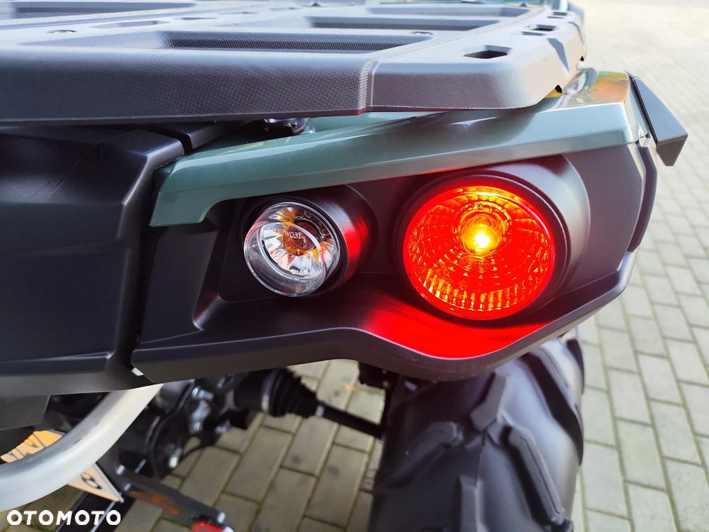 Can-Am Outlander - 32