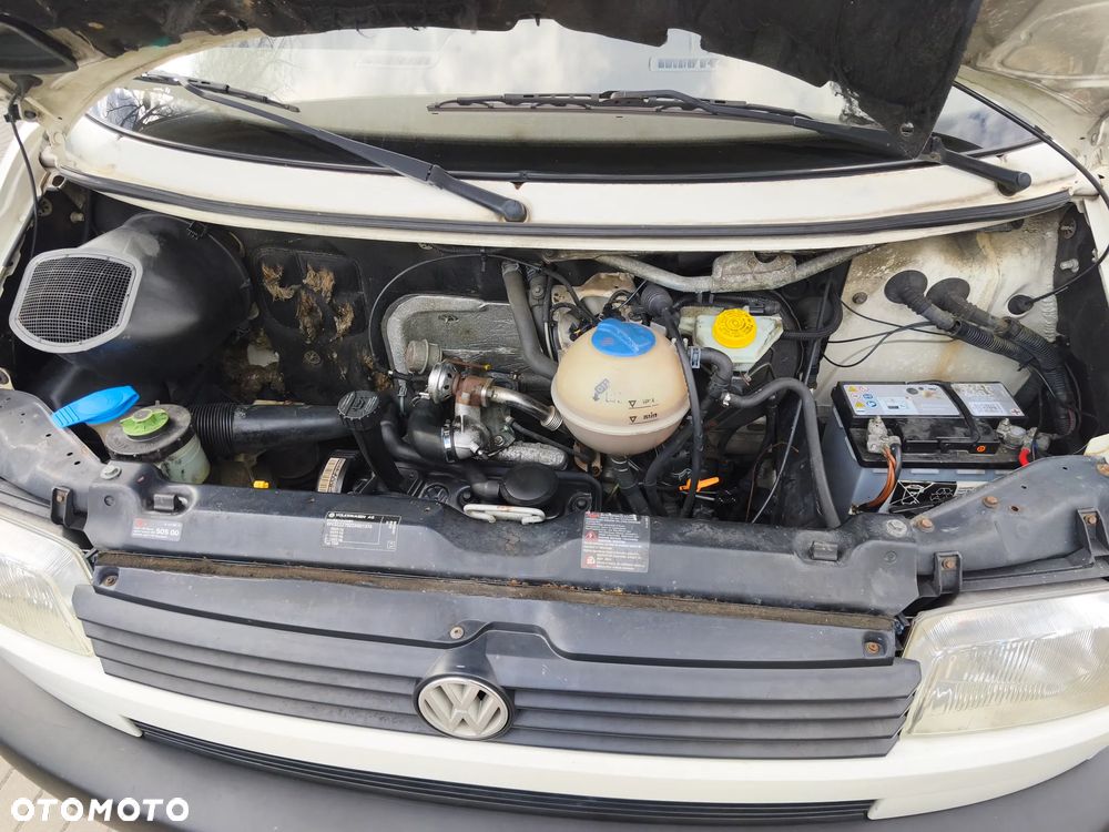 Volkswagen Transporter - 8