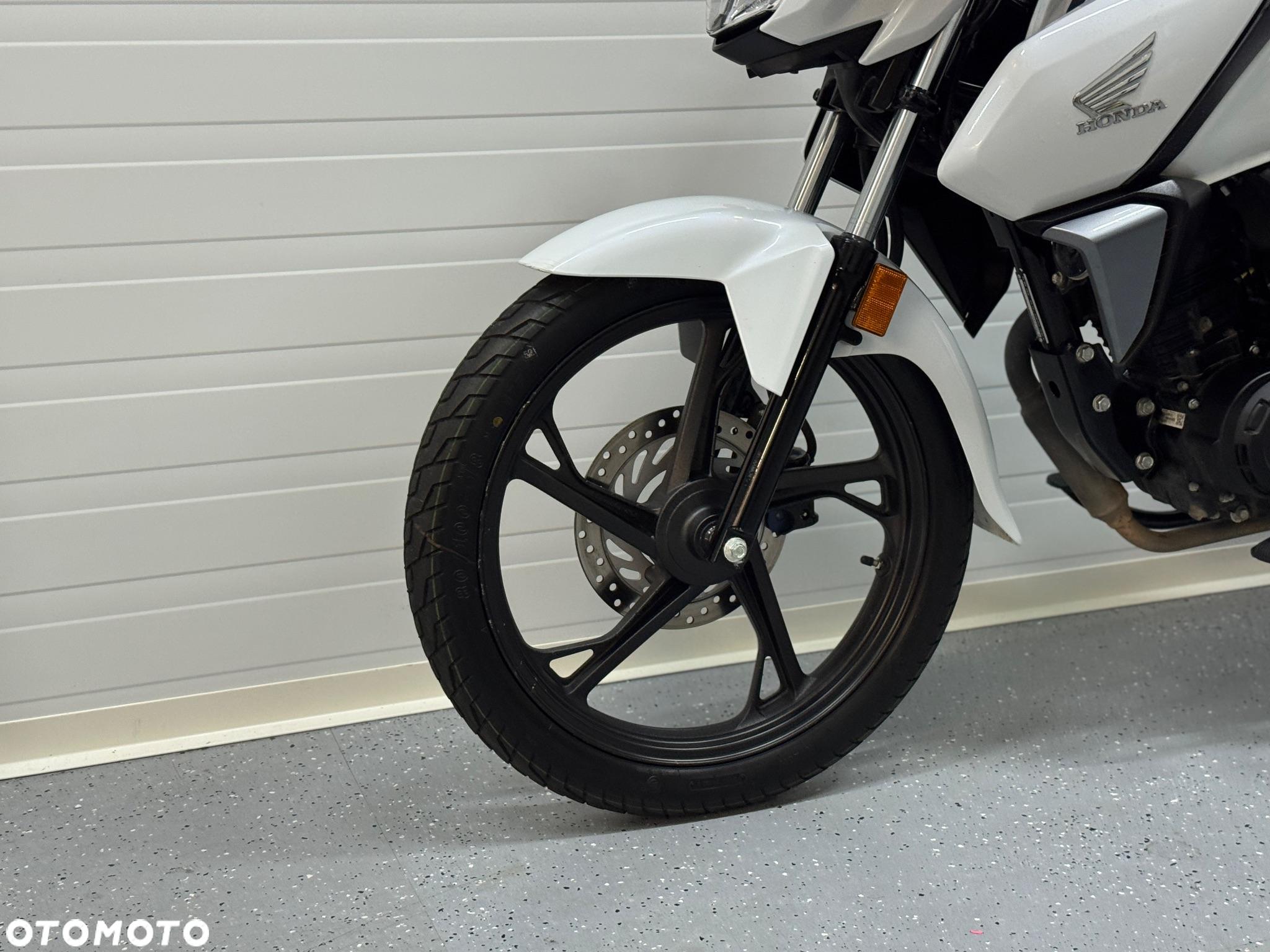 Honda CBF - 14