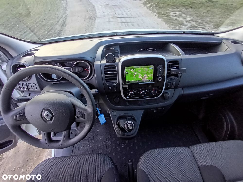 Renault Trafic - 13