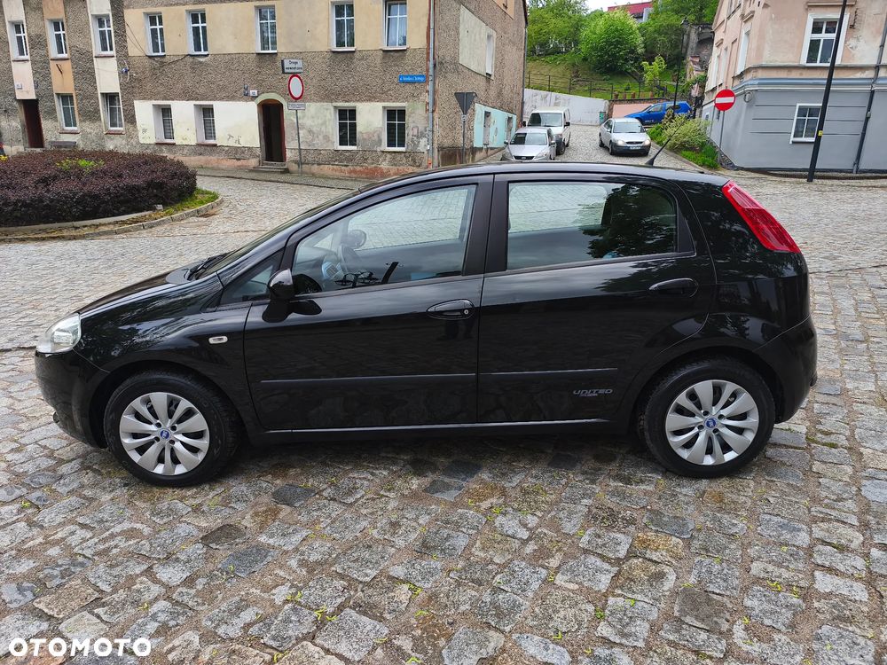 Fiat Grande Punto - 2