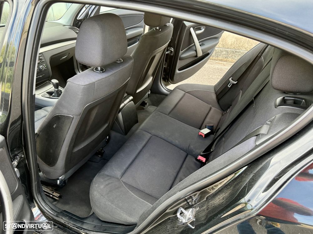 BMW 118 d - 6