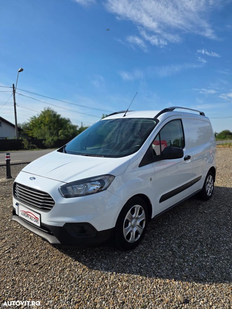 Ford Courier - 4