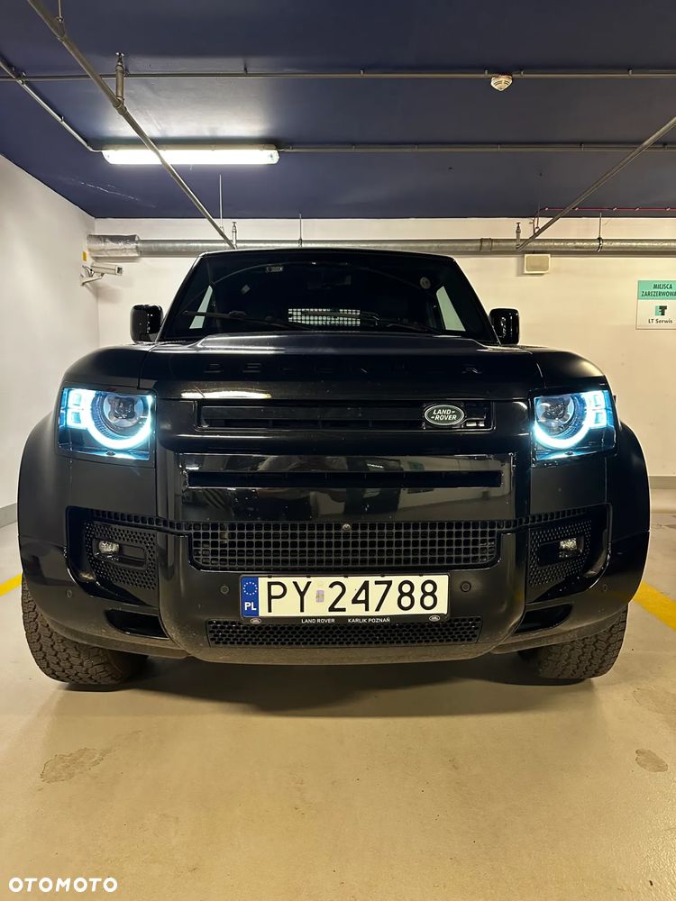 Land Rover Defender - 4
