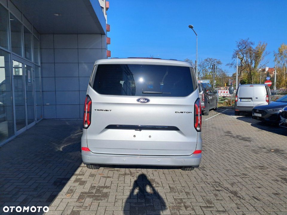 Ford Transit Custom - 6
