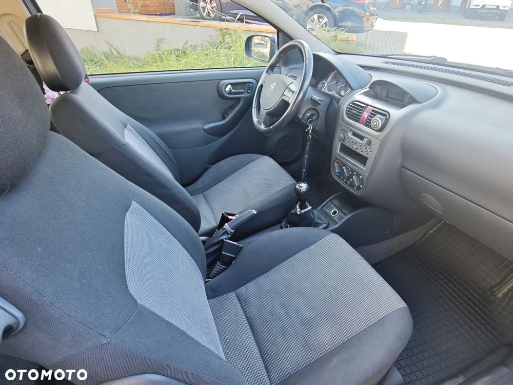 Opel Corsa 1.2 16V - 6