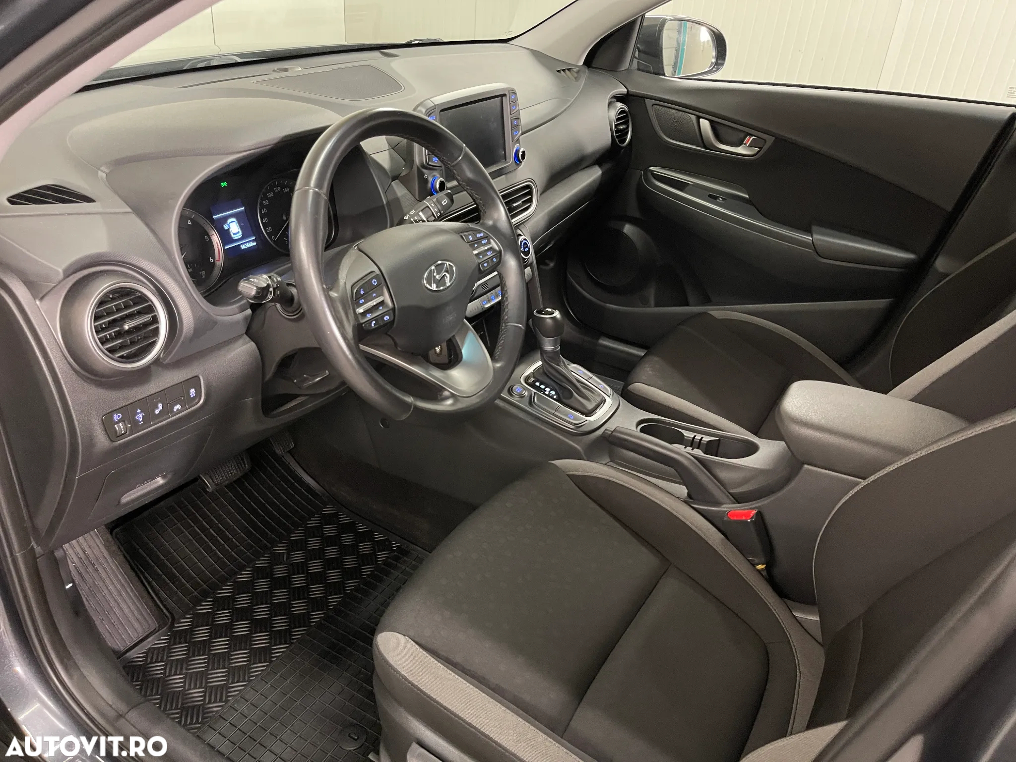 Hyundai KONA 1.6 CRDi DCT Premium - 5