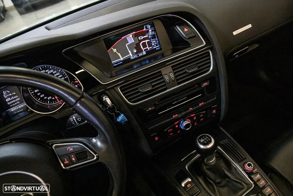 Audi A5 Cabrio 2.0 TDi quattro S-line - 10