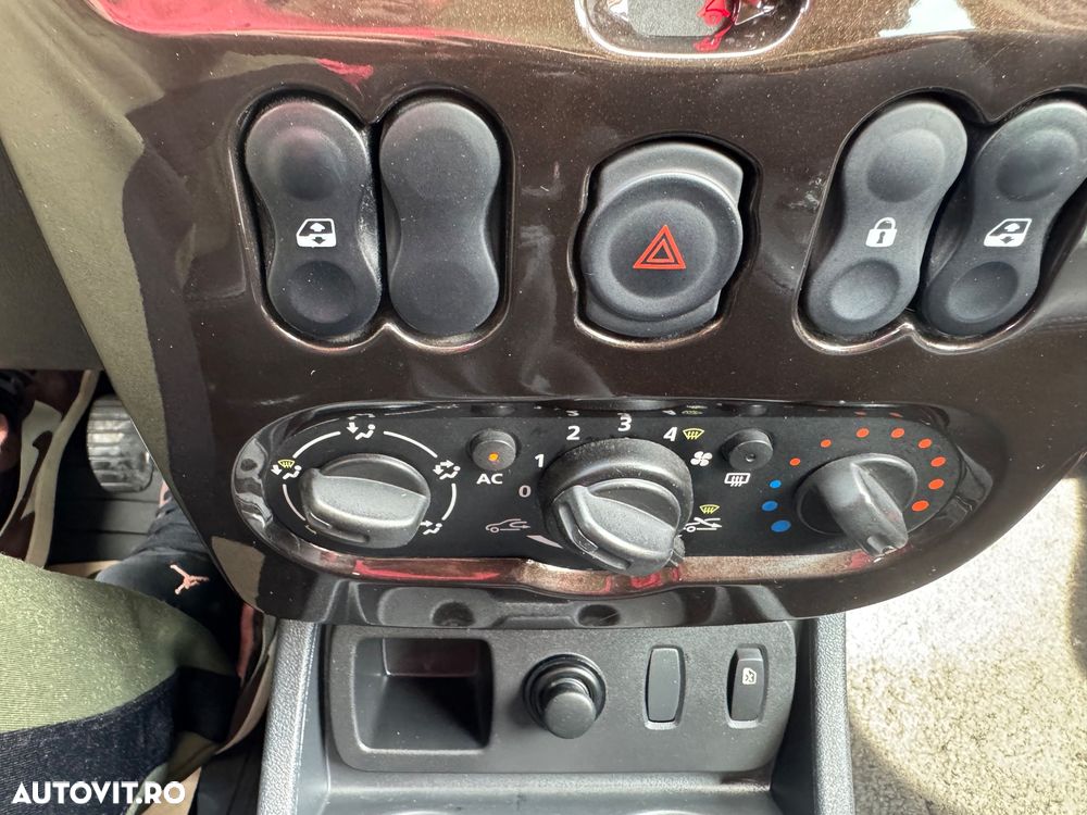 Dacia Duster 1.5 dCi 4x2 Laureate - 21