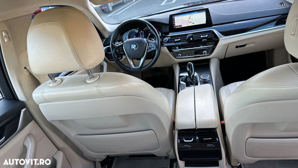 BMW Seria 5 520d EfficientDynamics Edition AT - 9