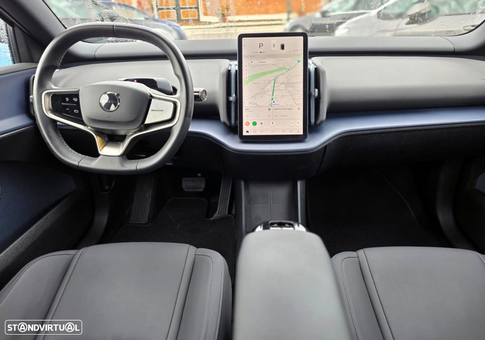 Volvo EX30 69 kWh Single Motor Extended Range Core - 17