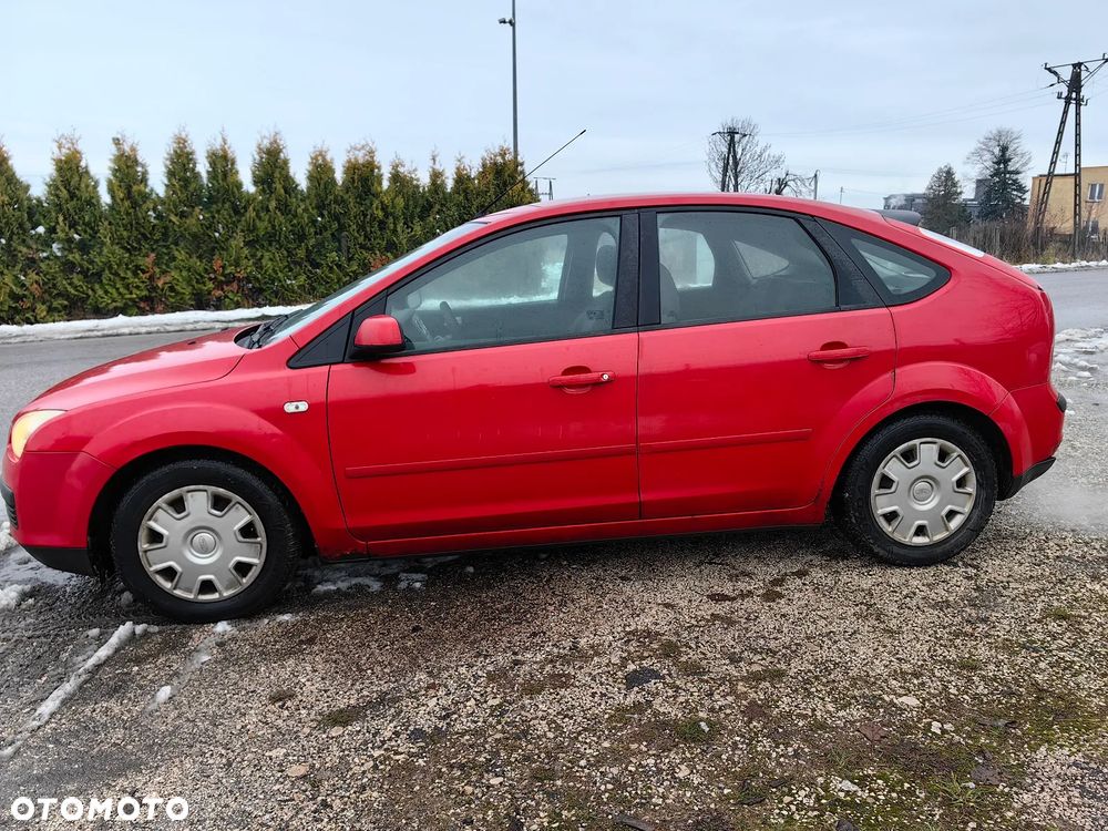 Ford Focus 1.6 TDCi Ambiente - 3