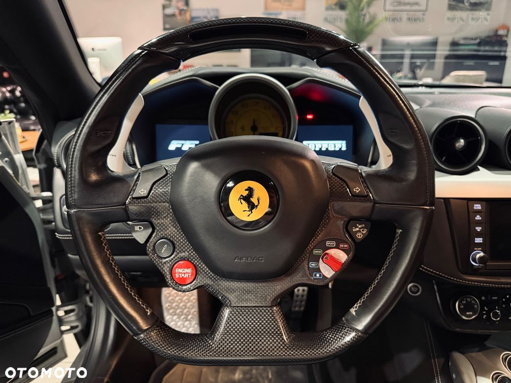 Ferrari FF Standard - 23