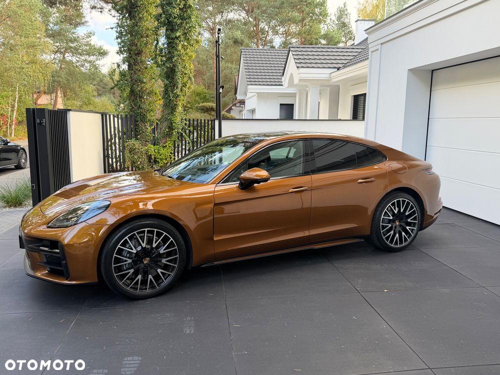 Porsche Panamera 4 E-Hybrid - 5