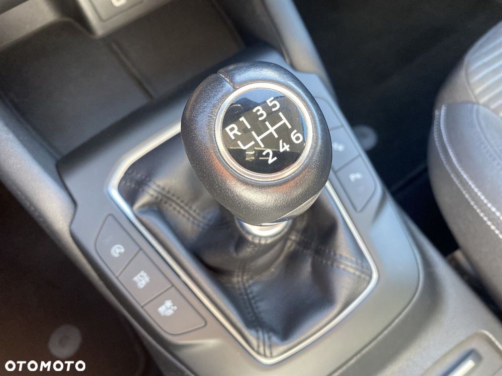 Ford Focus - 26