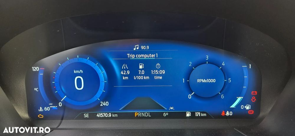 Ford Kuga 1.5 EcoBlue A8 FWD Titanium - 8