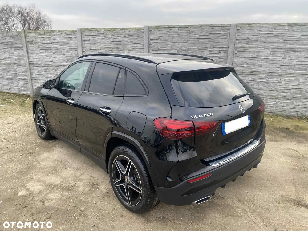 Mercedes-Benz GLA 200 mHEV AMG Line 7G-DCT - 32