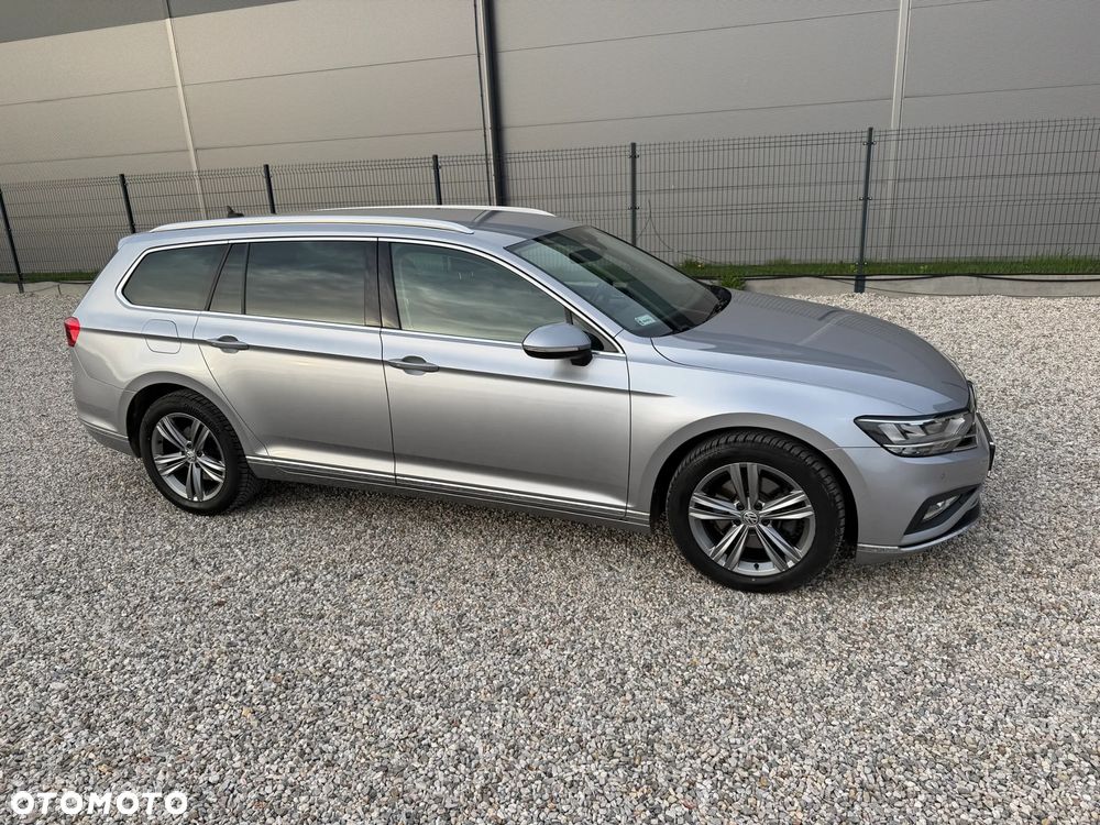 Volkswagen Passat 2.0 TDI Elegance DSG - 2