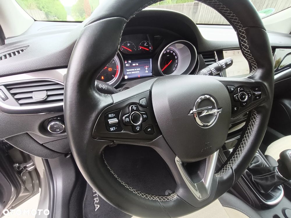 Opel Astra 1.4 Turbo Business - 19