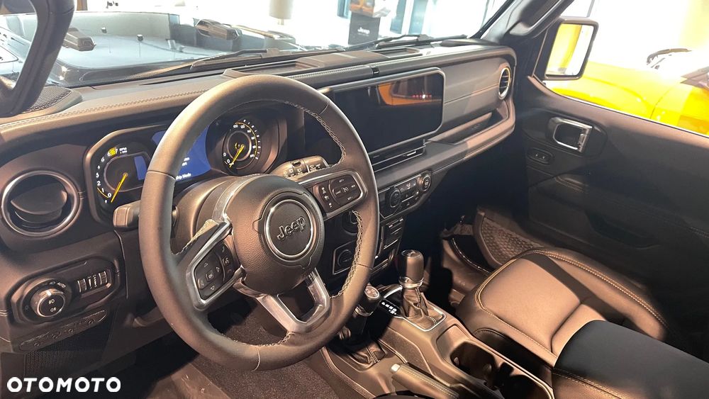 Jeep Wrangler Unlimited GME 2.0 Turbo Sahara - 20