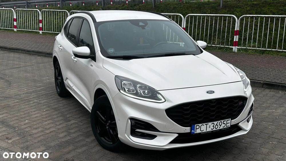 Ford Kuga 2.5 Duratec PHEV ST-LINE X - 13