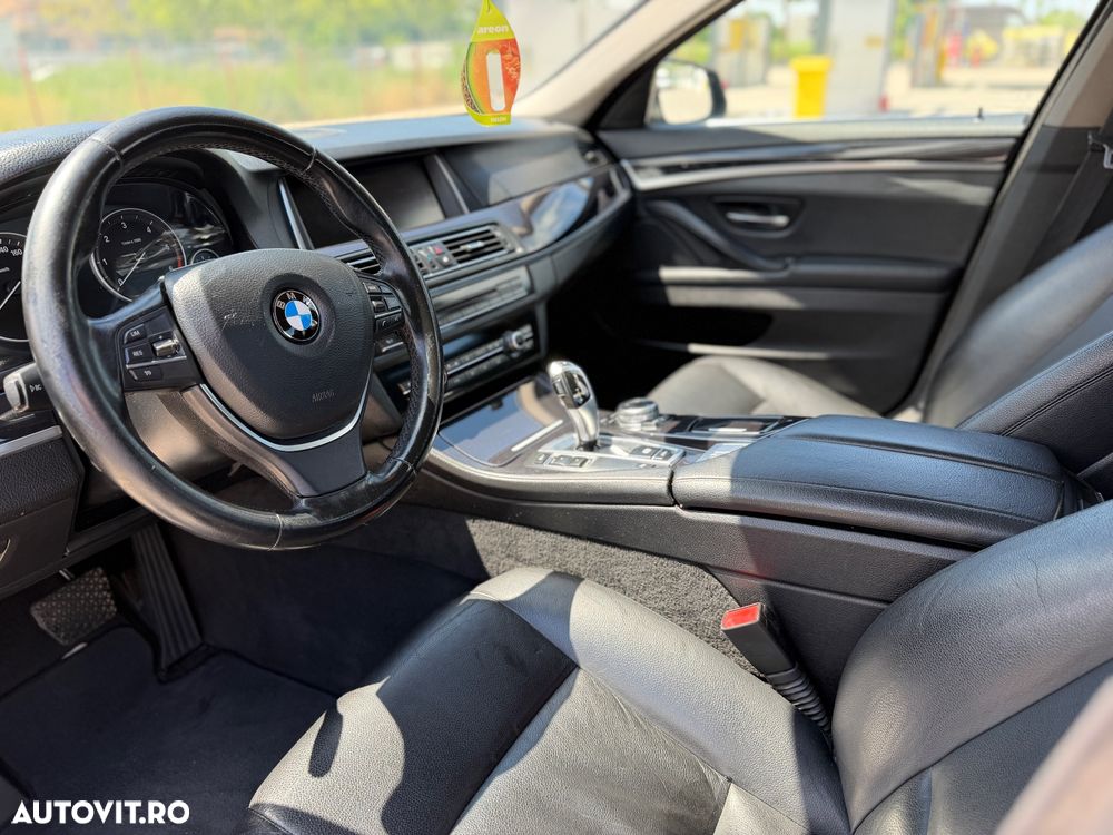 BMW Seria 5 520d Aut. - 12