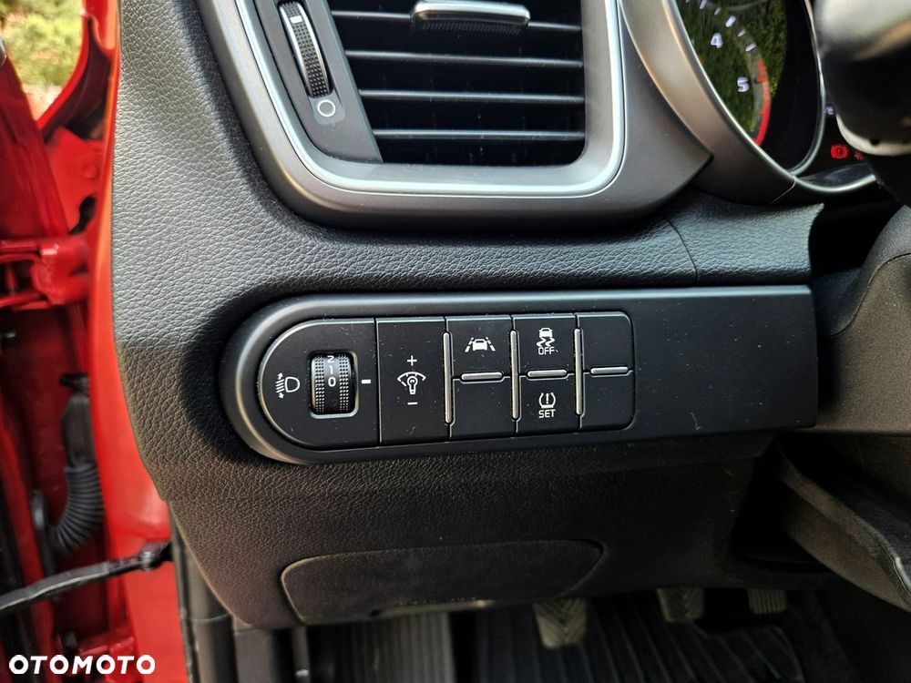 Kia Ceed 1.6 CRDi Edition 7 - 17