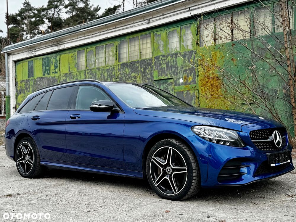 Mercedes-Benz Klasa C 300 de 9G-TRONIC AMG Line - 11