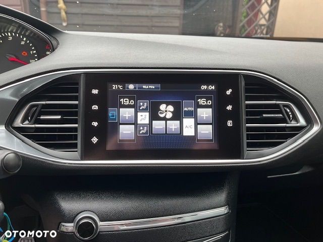 Peugeot 308 1.6 BlueHDi Business Line S&S - 20