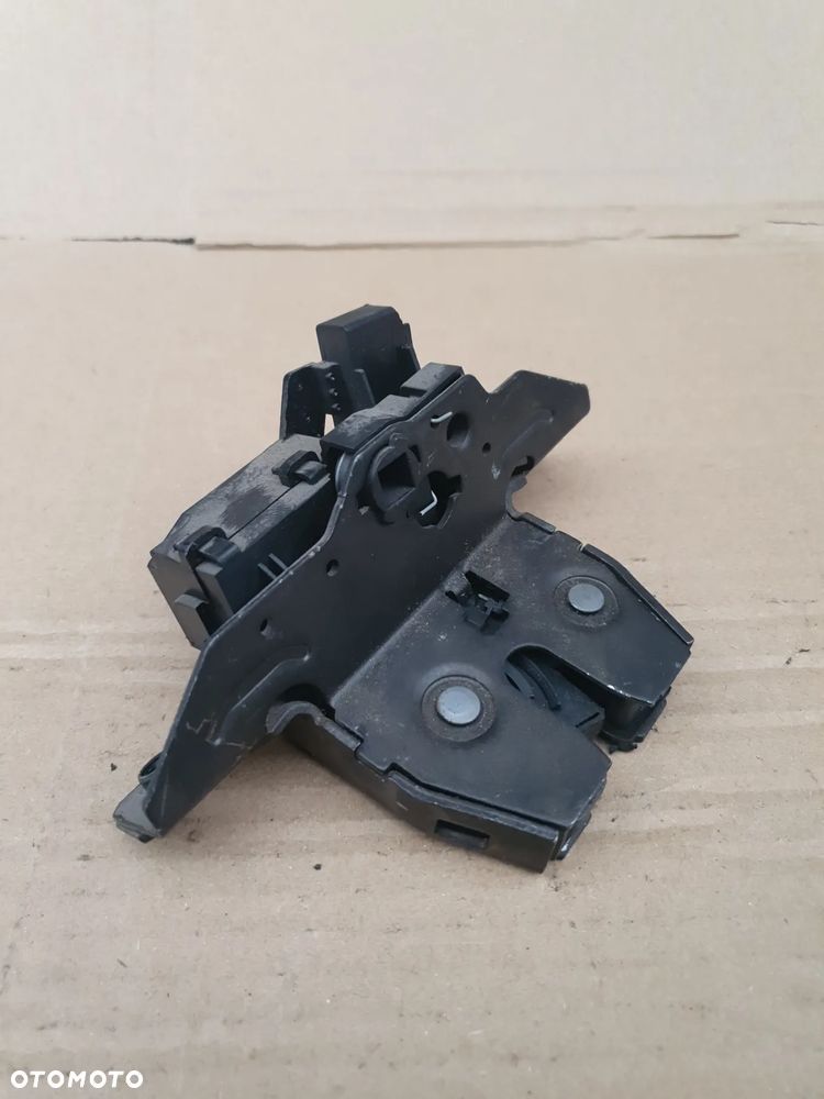 } ZAMEK KLAPY BAGAŻNIKA OPEL ADAM ASTRA J ZAFIRA C 13500195 - 5