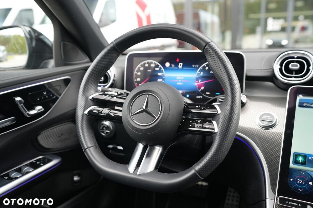 Mercedes-Benz Klasa C - 32