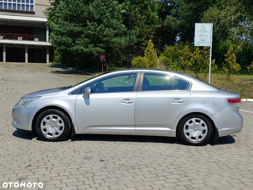 Toyota Avensis 2.0 D-4D Premium - 34