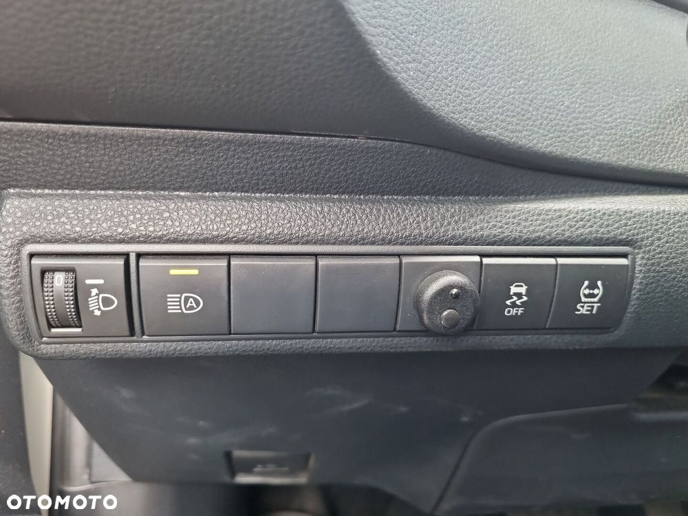 Toyota Corolla 1.8 Hybrid Comfort - 22