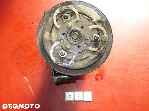 NISSAN MICRA SPRĘŻARKA KLIMY DKV-11G - 4