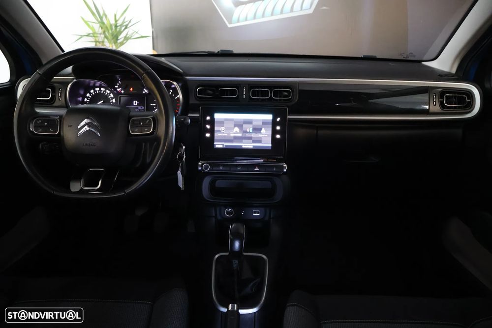 Citroën C3 1.2 PureTech Shine - 12