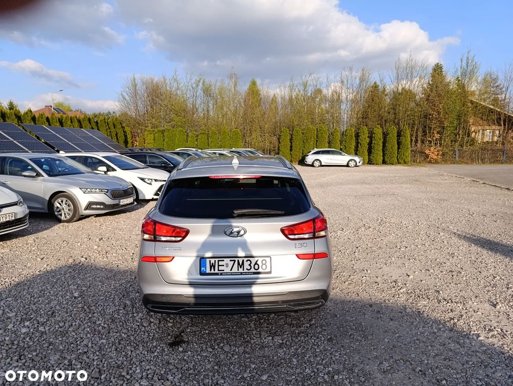 Hyundai i30 1.0 T-GDI Modern - 10